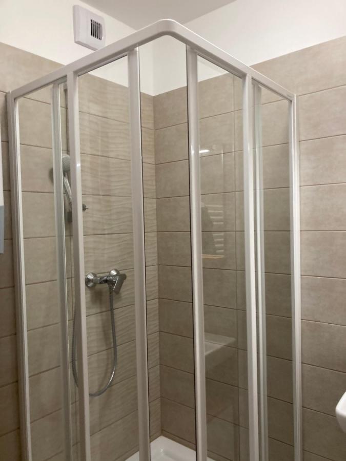 Vizparti Apartman Siofok Ngoại thất bức ảnh