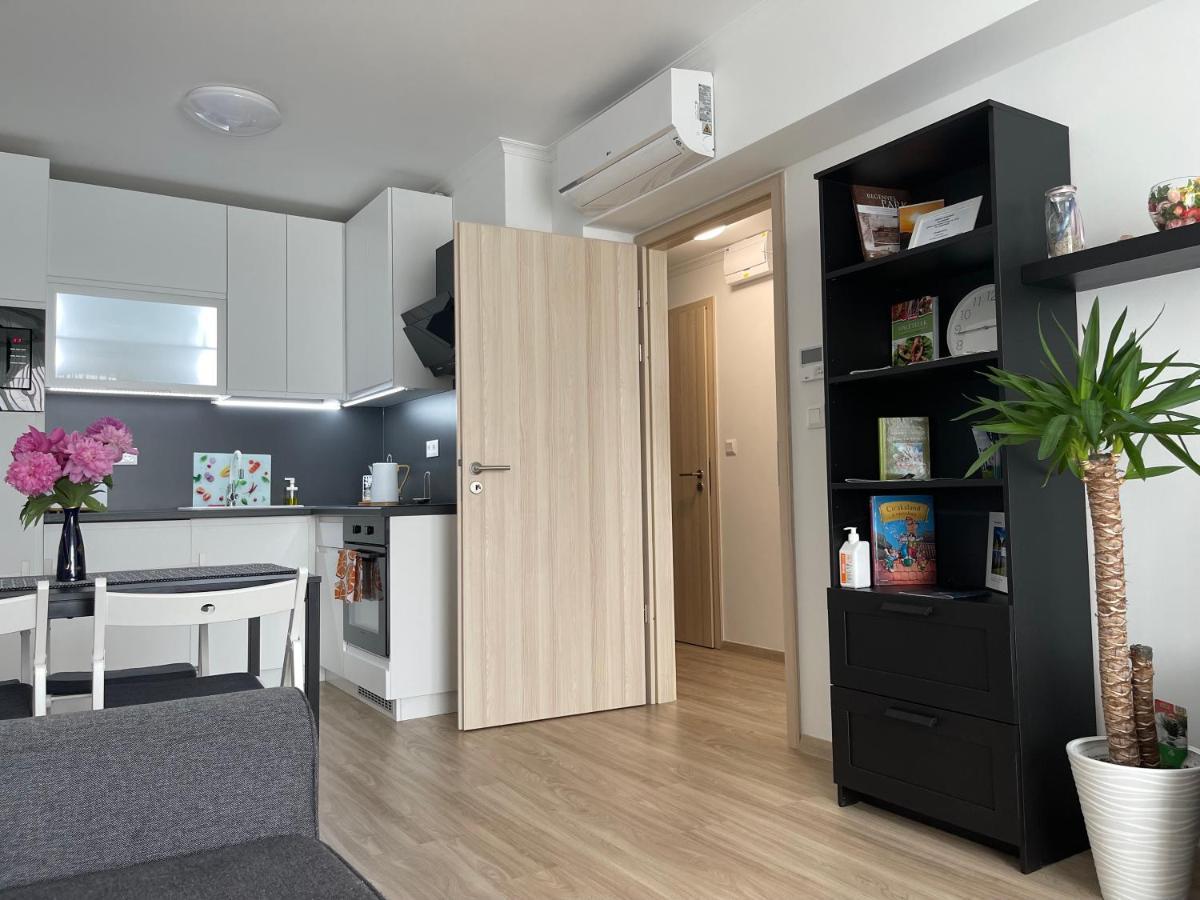 Vizparti Apartman Siofok Ngoại thất bức ảnh