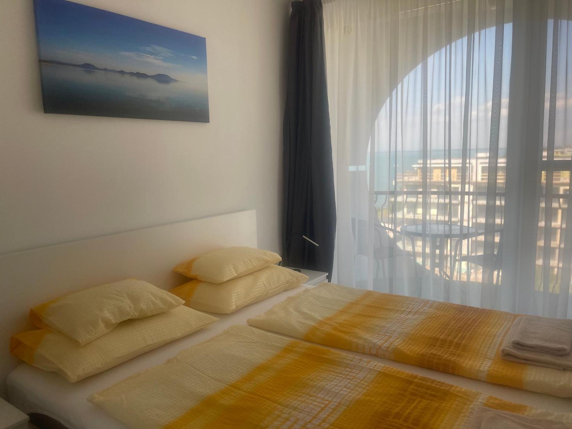 Vizparti Apartman Siofok Ngoại thất bức ảnh